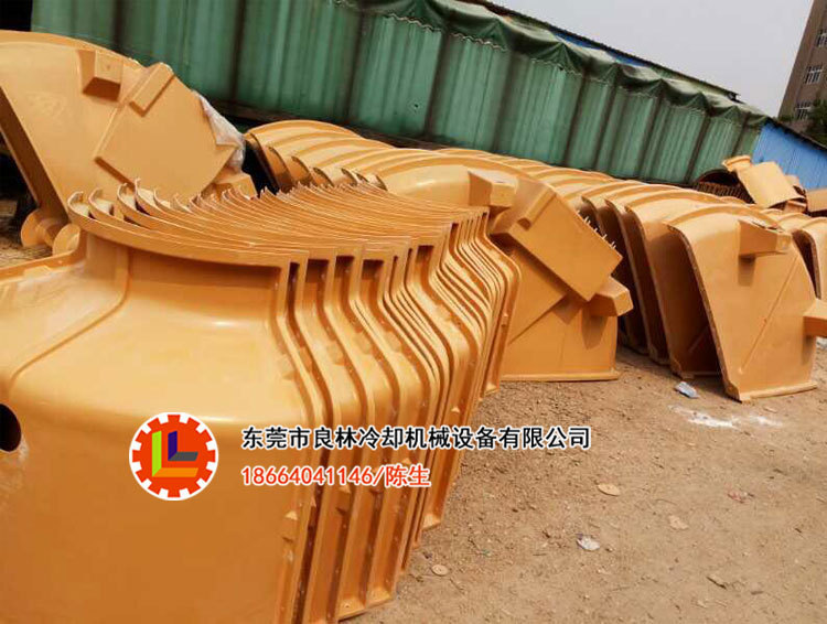 供应中央空调专用冷却塔、逆流式冷却塔、工业冷却塔、圆塔、方塔