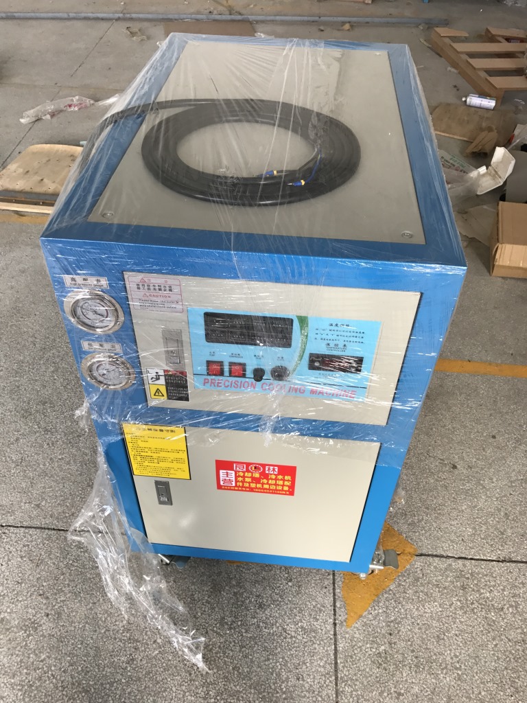 供应批发东莞凤岗、清溪、塘厦、樟木头、黄江等各种工业冷水机