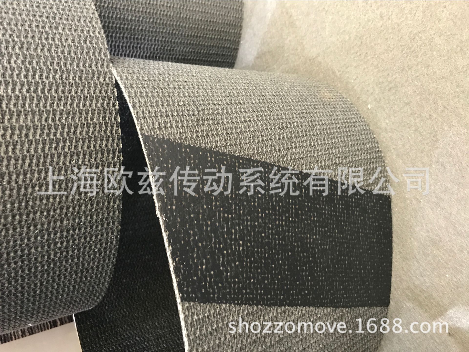 39A82DD8B7B935D35F23AAE60A5990