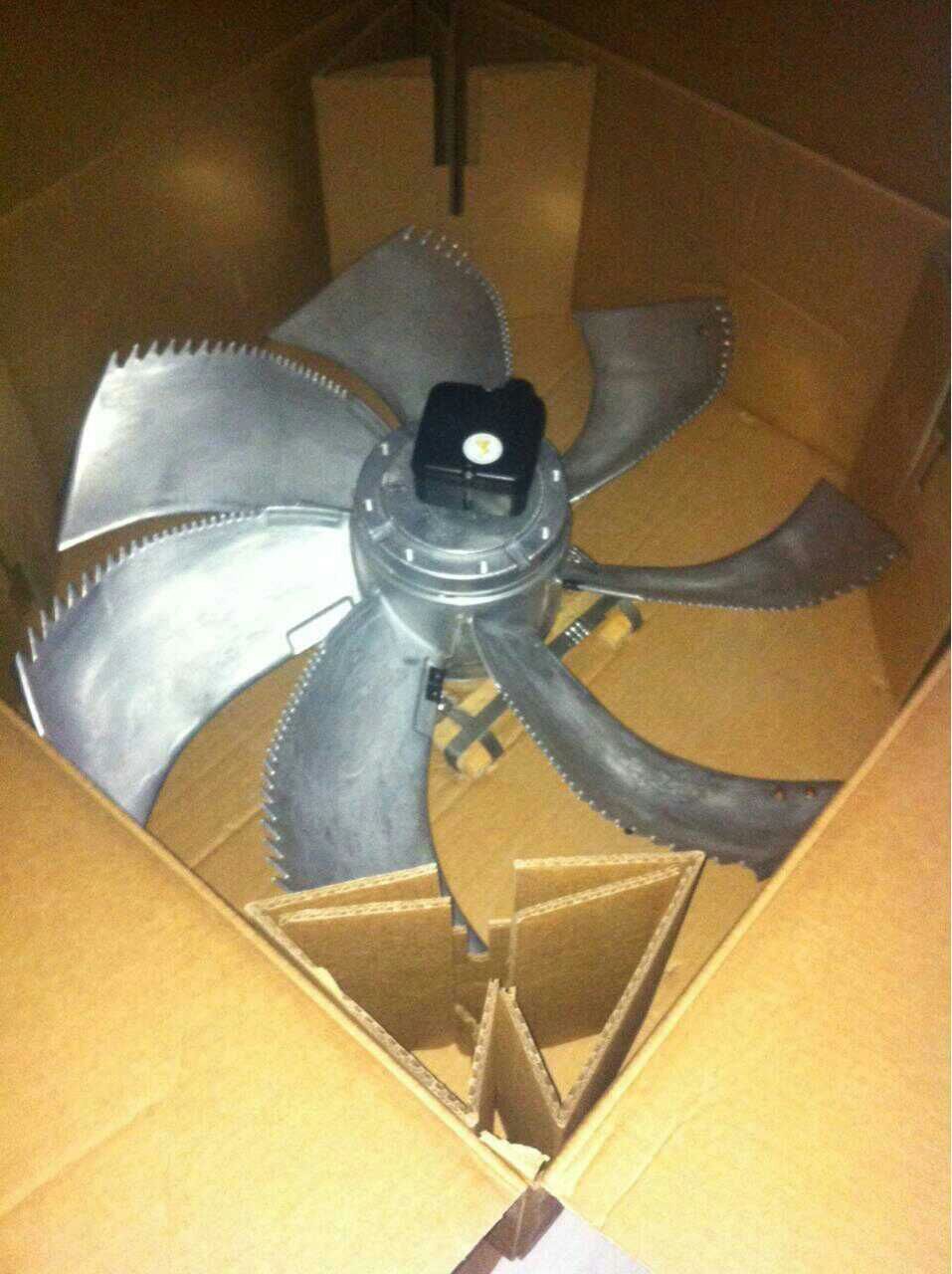 施乐百风机FN080-SDA.6N.V7