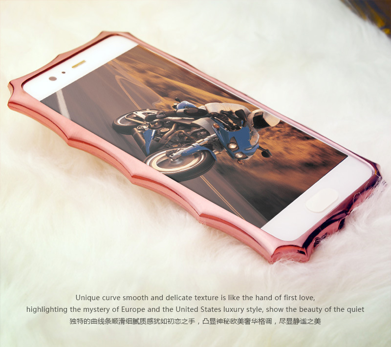 SIMON Crown Luxury Royal Electroplating Soft TPU Streamline Protection Case Cover with 360° Rotating Anti-drop Finger Ring Grip Holder for Huawei P10 & Huawei P10 Plus