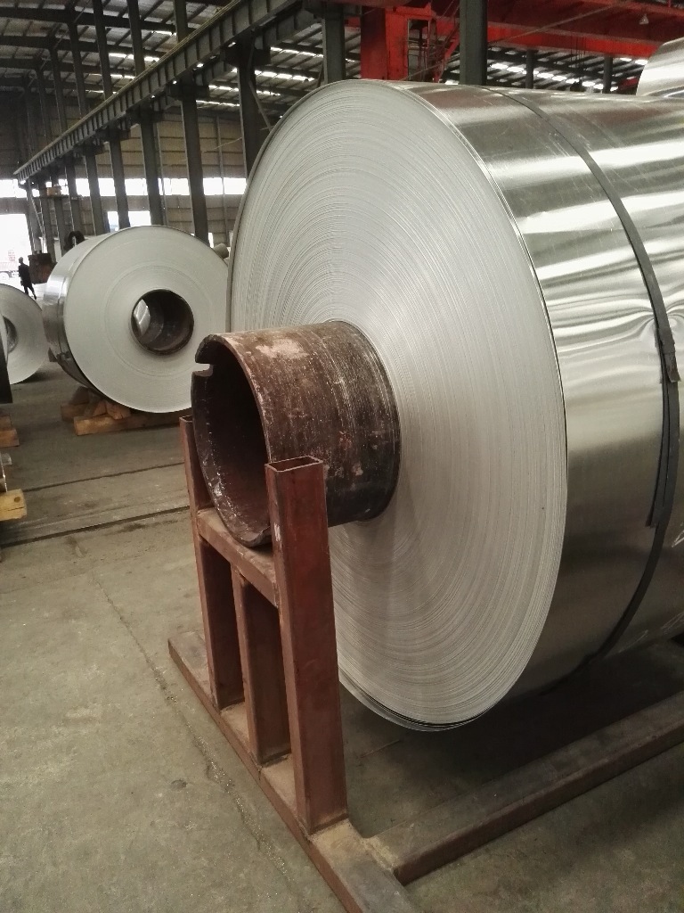 3243791006_1460101707