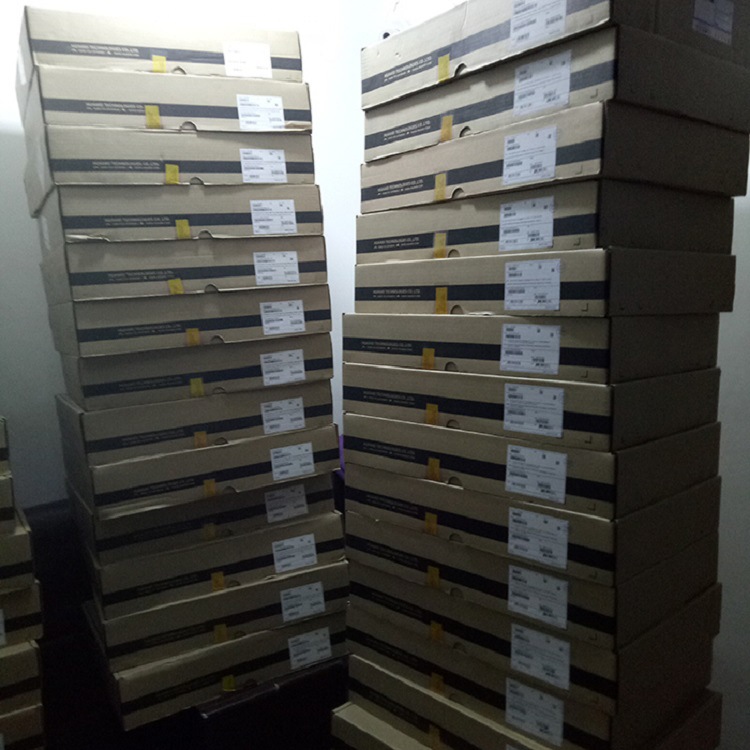 中兴ZXR10 RS 5250-28PC-AC 千兆POE供电二层交换机