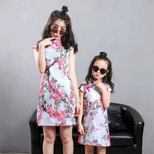 kids chinese pink floral cheongsam qipao for  girls parent-child cheongsam of silks and satins mother and child dress oriental qipao model show photo shooting outfit