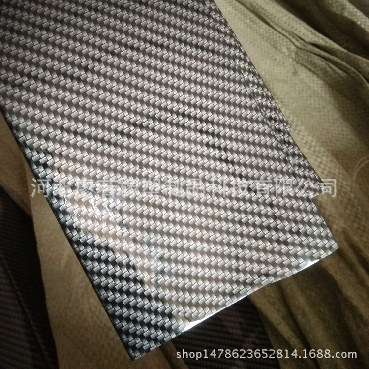 汽车改装用品门槛条踏板划痕遮挡车身贴纸装饰碳纤维纹防刮胶条