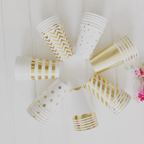 New gold-plated 270ml paper cups with 9.5 inches, disposable cups, featuring stripe and round dot patterns with gold star decorations, pack of 8