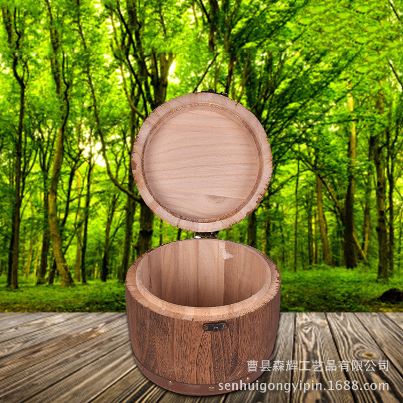 3274707137_1670340927