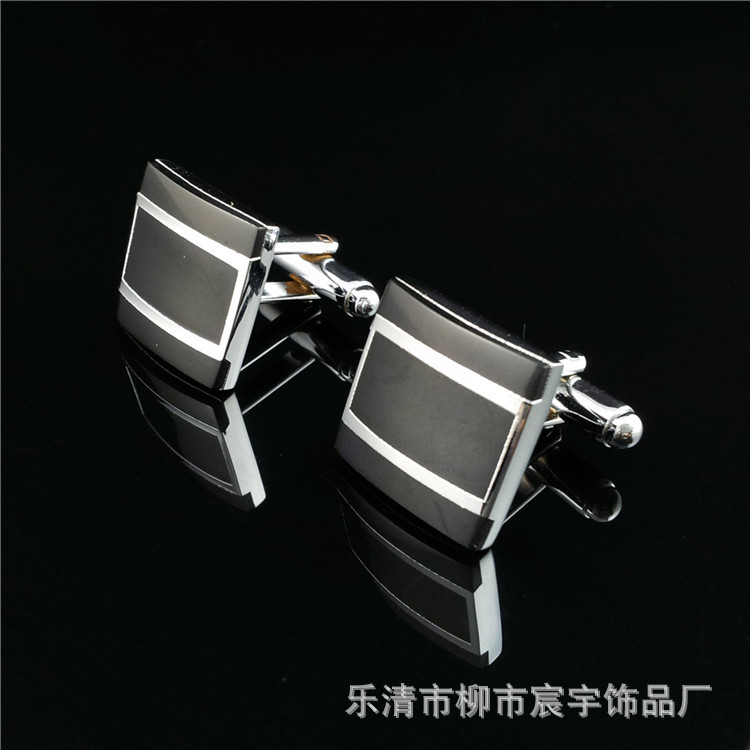 Factory spot men's copper cufflinks cuffnails business European and American French shirt metal buckle to pattern can be customized