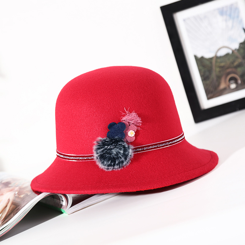 Las mujeres de otoño e invierno sombrero de lana de moda elegante decoración de la flor personalizada al aire libre cálido sombrero de cuenca estilo coreano sombrero superior entrega de una sola pieza image 6