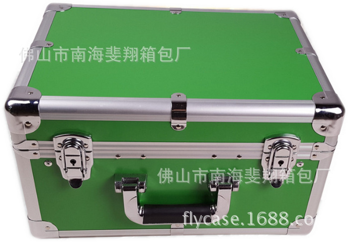 供应各种系列铝箱 电子工具箱 检测设备箱  治疗仪器箱定制