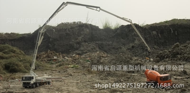 定做小型水泥混凝土泵车升高度25米30米33米37米电话15294876656