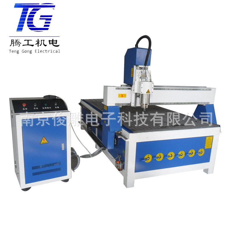 腾工木工雕刻机 木门雕刻机 真空吸附台面雕刻机 1325雕刻机