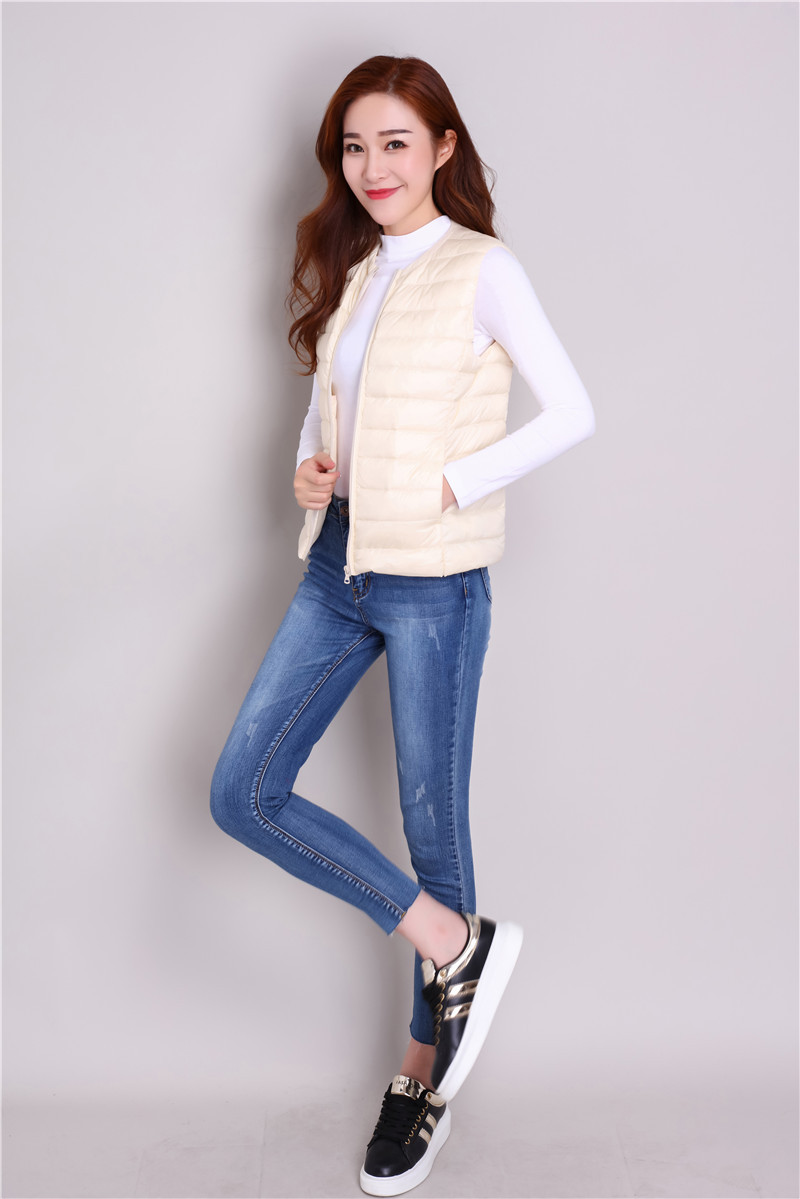 Gilet femme en Duvet de canard blanc - Ref 3316304 Image 40