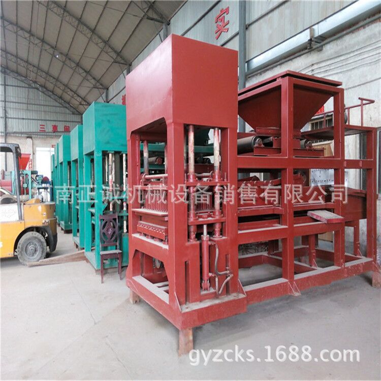 WWQ)BTL2V2P(_7@(YHW]]H5