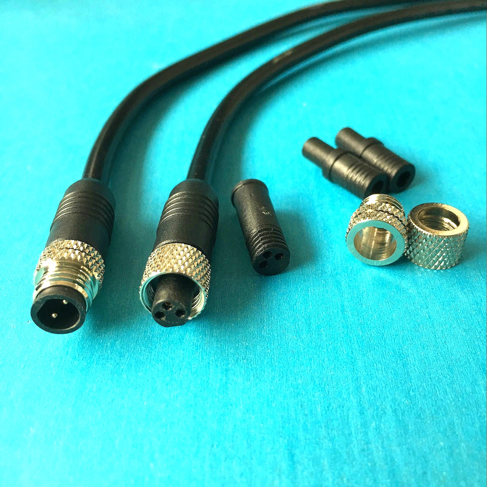 厂家供应M8金属头灯具防水插 设备连接器 航空插