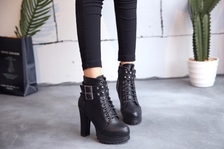 Bottes femme en PU artificiel - Ref 3354696 Image 15