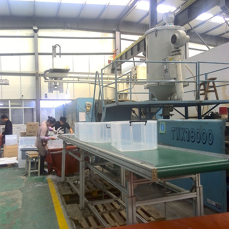 19AC3955-AEB8-45A9-8A75-2B4414