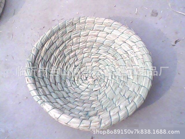 8、碟型稻草 直径23至25公分 一件200个