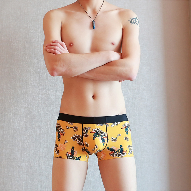 厂家批发男士平角内裤青年无痕一片式舒适棉质个性印花高档四角裤