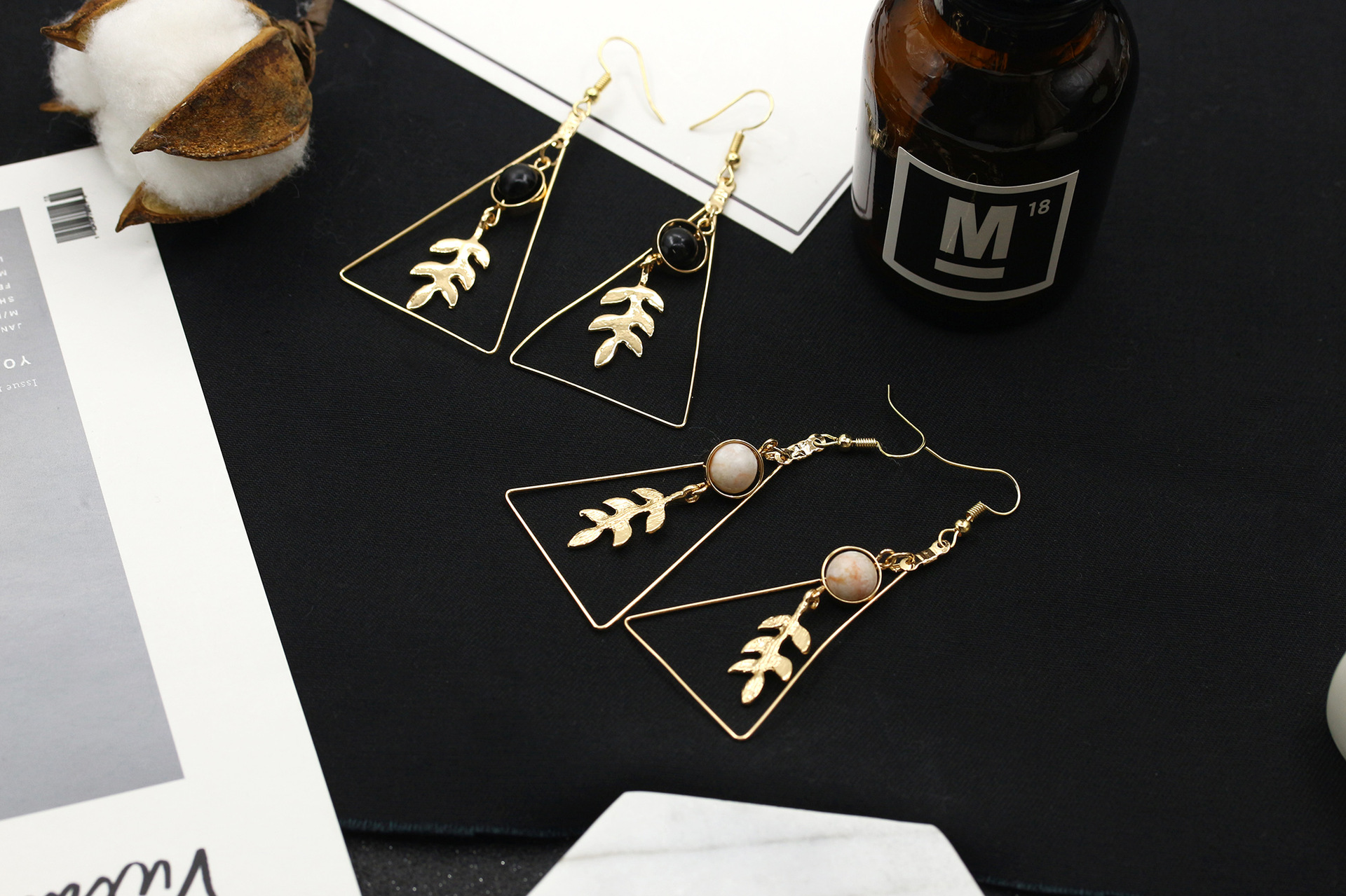 New Geometric Triangle Long Leaf Earrings display picture 6