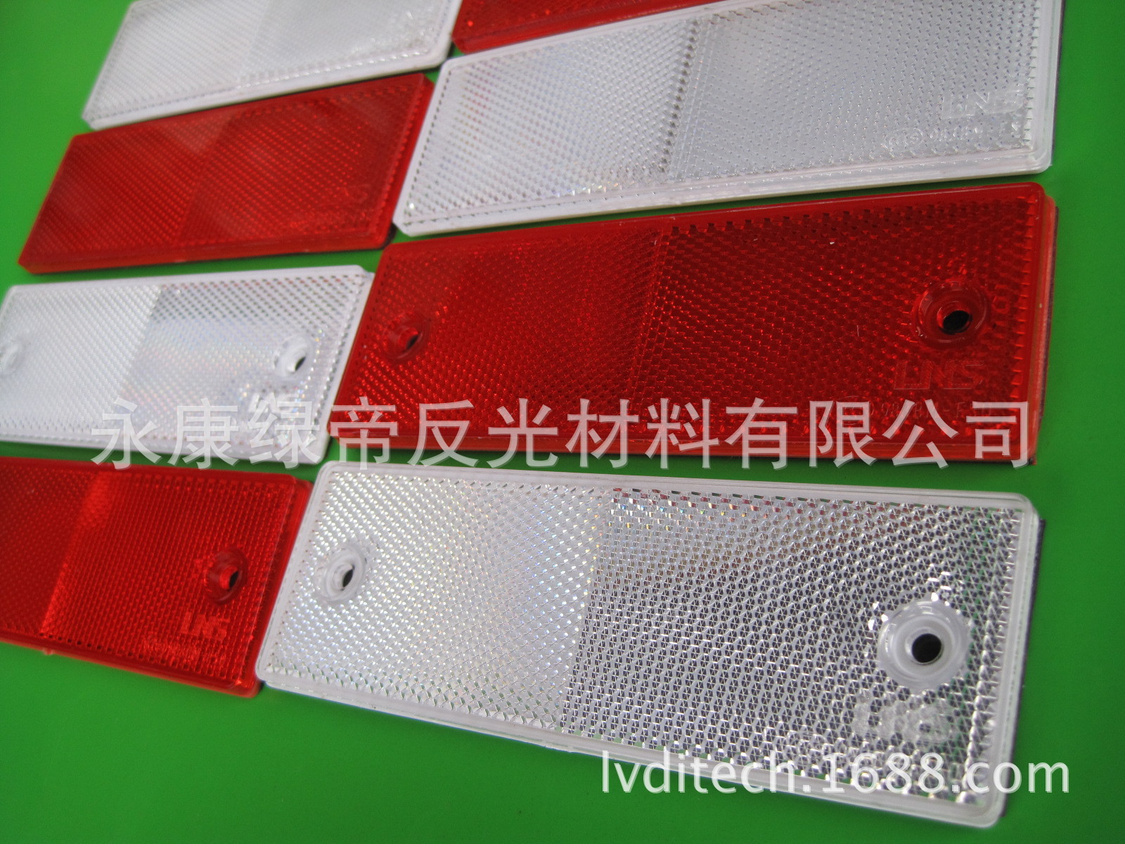 两格LNS反射器 02