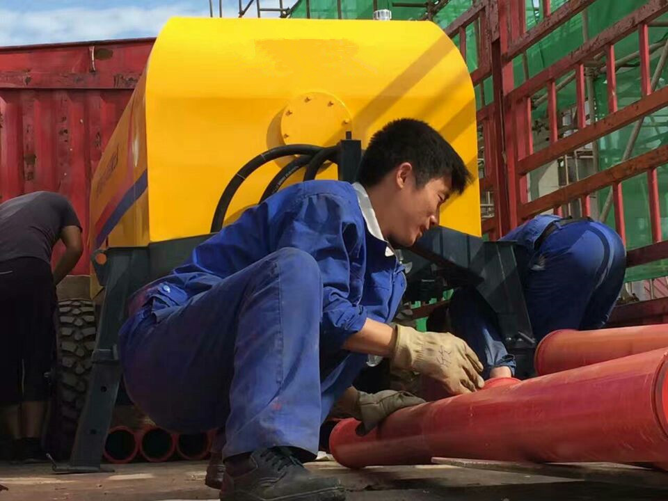 小型50泵 厂家直销混凝土泵 打300米的水泥输送机 打2公分石子
