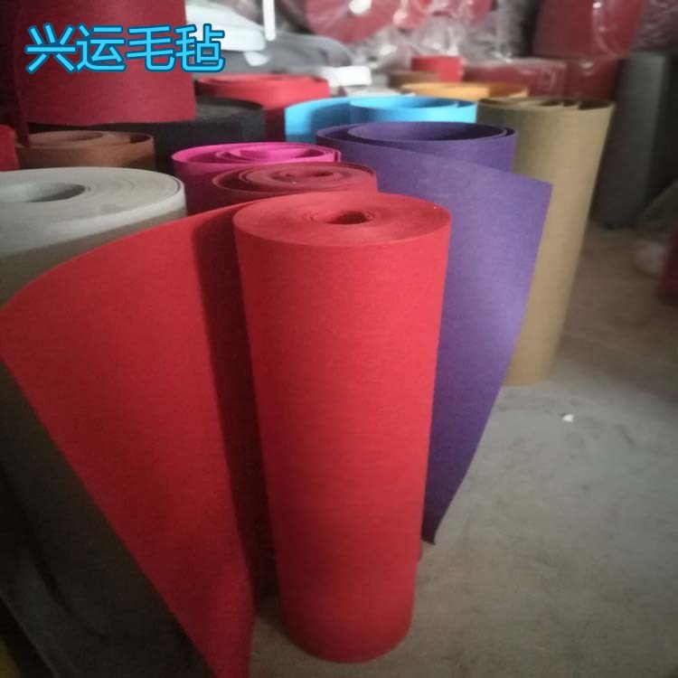 专业针刺毛毡材质的箱包衬布衬垫