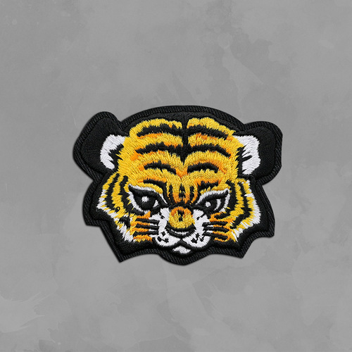 Tiger Head Embroidered Fabric Patch Badge DIY Clothes Denim Jacket Patch Hole Sticker Embroidery Label Patch Material Iron On Patch