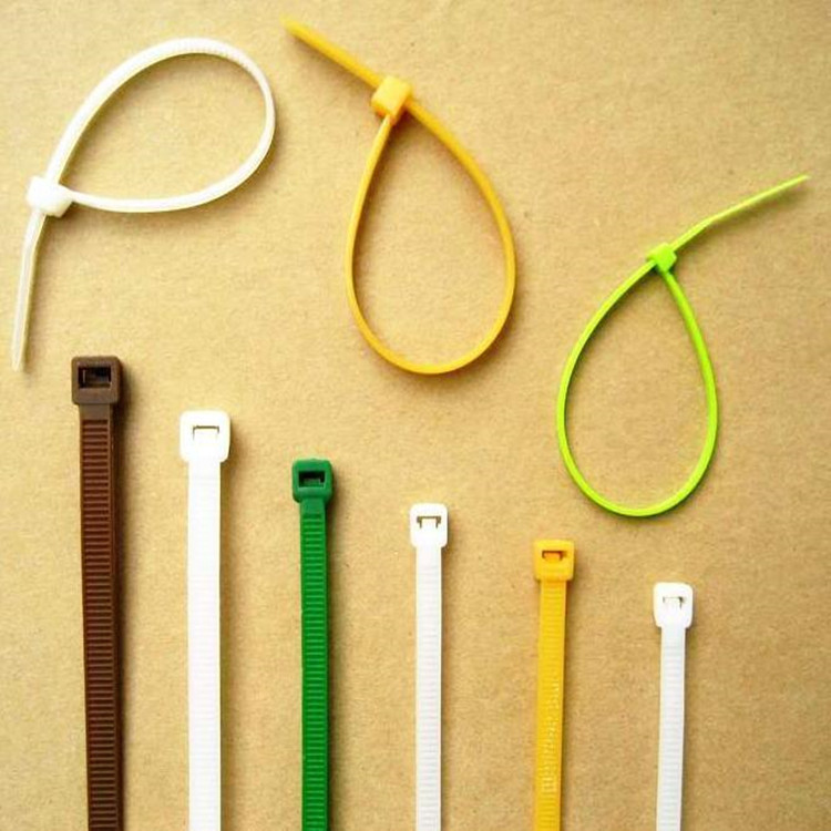 厂家批发自锁式尼龙扎 带塑料扎带 价格实在 质量保障