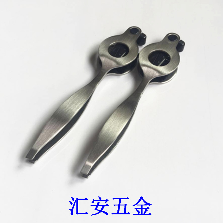 不锈钢斜口眉毛夹子拔毛钳 修眉刀折叠式刮眉刀片锋利 方便携带