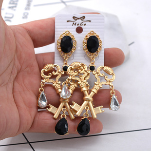 �¿����˽���耳ײ�ɫ��ʯ���h���� �x�ȾW�tͬ��͹Ŷ��h����