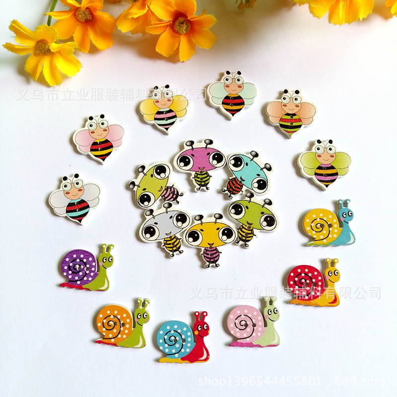 Foreign trade explosion models new pattern natural Cartoon animal Wood Buckle DIY manual technology Decorative buckle Can 50 Pieces of a package