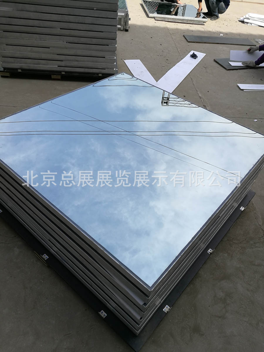 镜面玻璃舞台