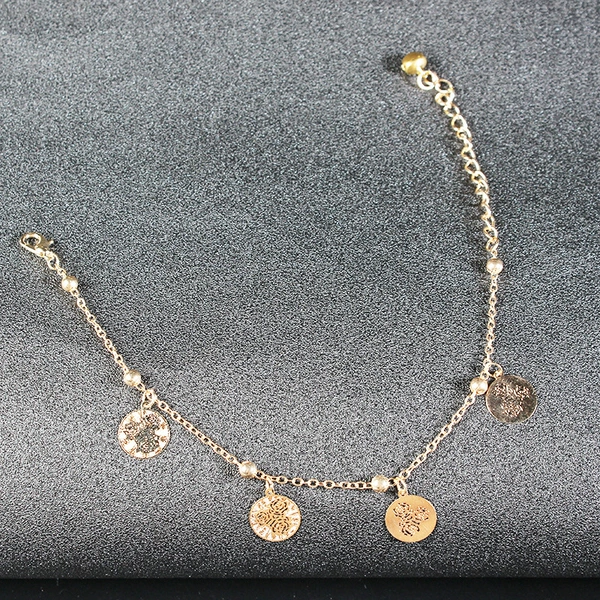 Pearl chain rose round