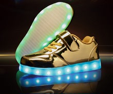 跨境燈鞋夜光發光鞋熒光童鞋七彩LED男女童鞋休閑板鞋USB充電燈鞋