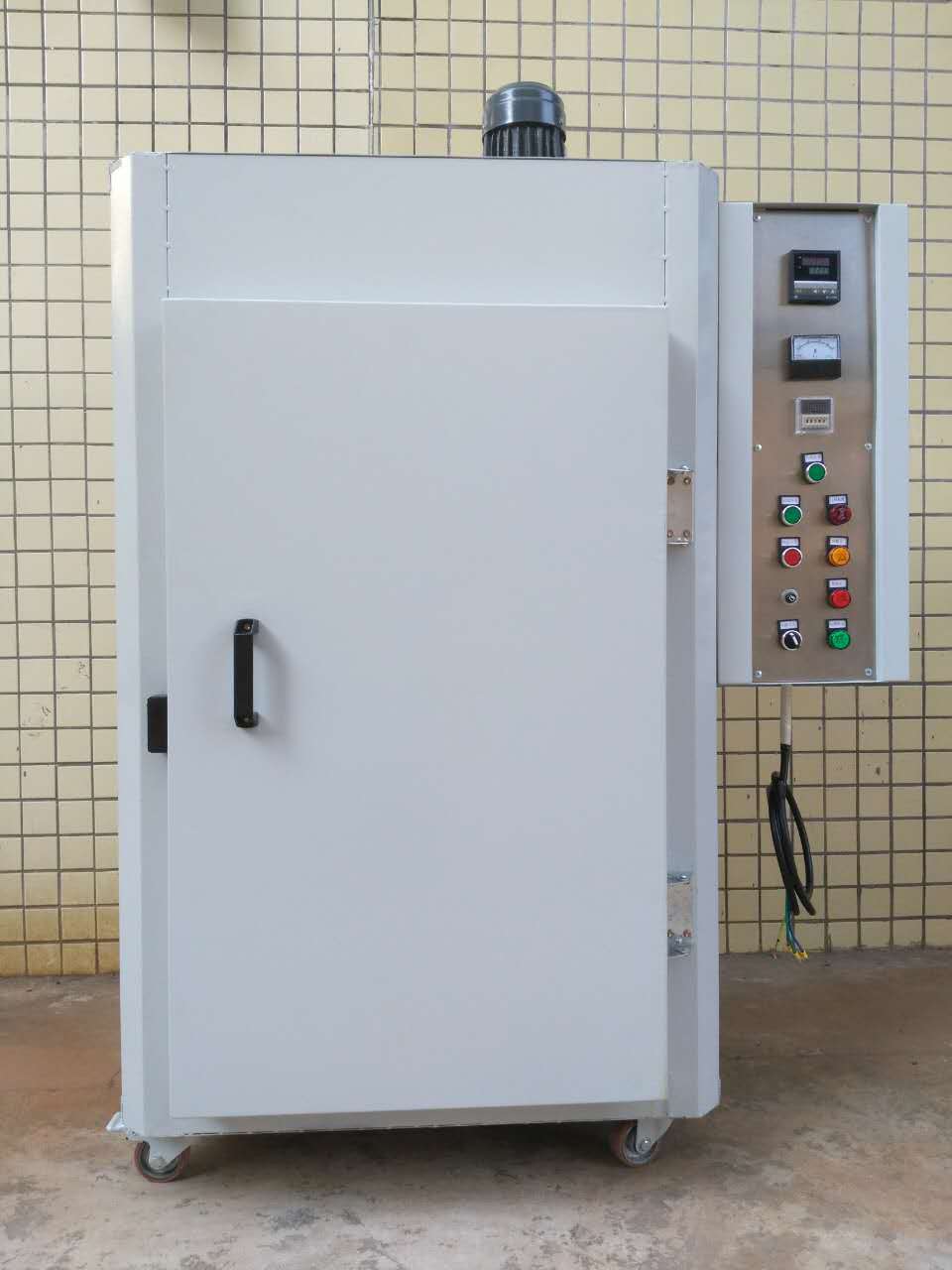 定制工业干燥设备烤漆箱 电热烘干箱 电热烤箱工业烤箱