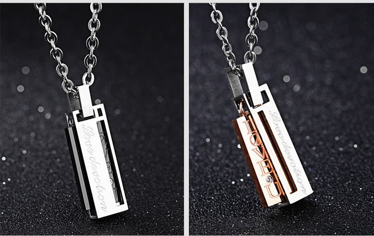 Fashion Jewelry Diamond Pendant Pure Steel With Chain Titanium Steel Couple Necklace display picture 4