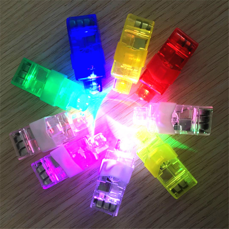 厂家发光炫彩手指灯 激光戒指灯 LED闪光指环灯 发光玩具地摊货源|ru