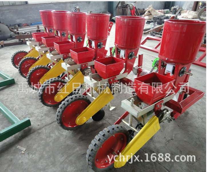 6行玉米施肥播种机    红日精密玉米播种机   定制播种机