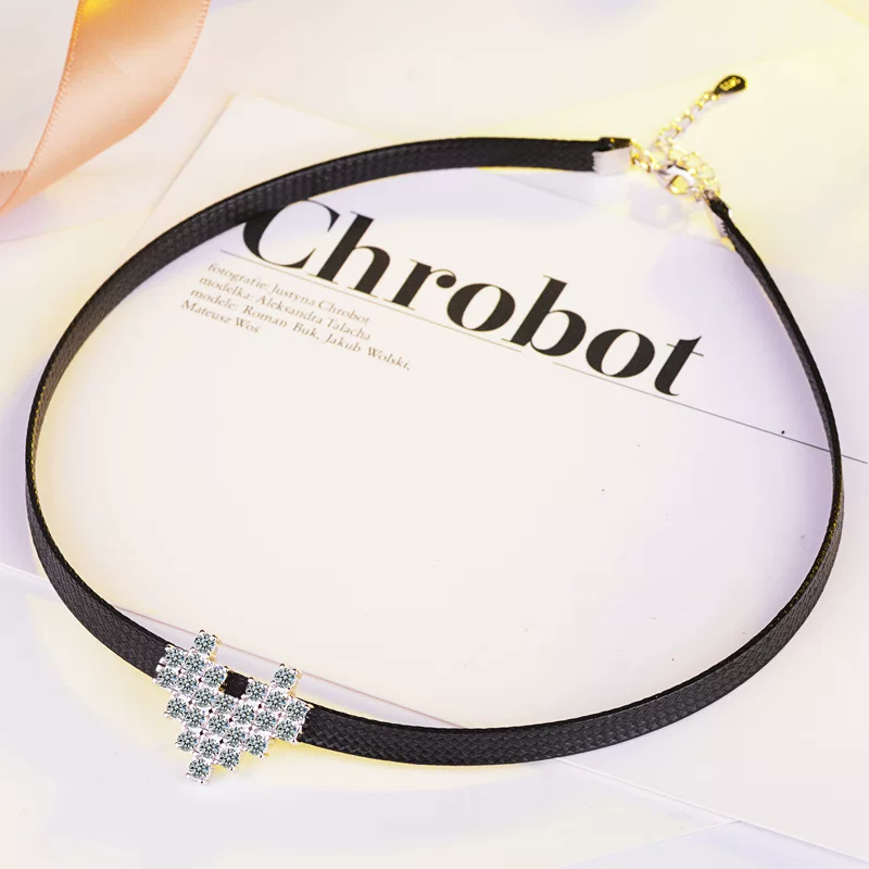 Nail sequins, zirconium heart shaped, choker, necklace, universal chain for key bag , jewelry, Japanese and Korean, Korean style