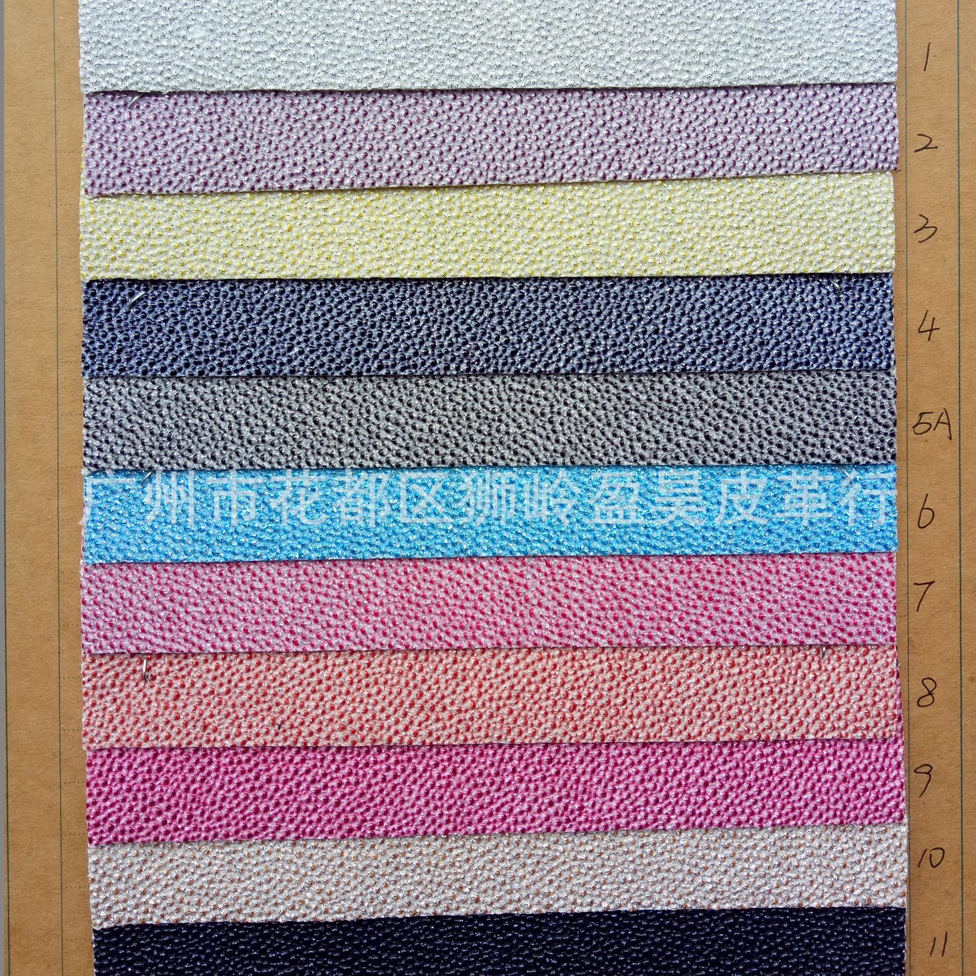 现货供应新款高光灌鼎闪粉金属珍珠鱼 水滴水珠纹PVC皮革