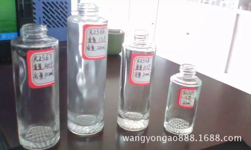 香薰油瓶厂家专业香水玻璃瓶 厂家直销