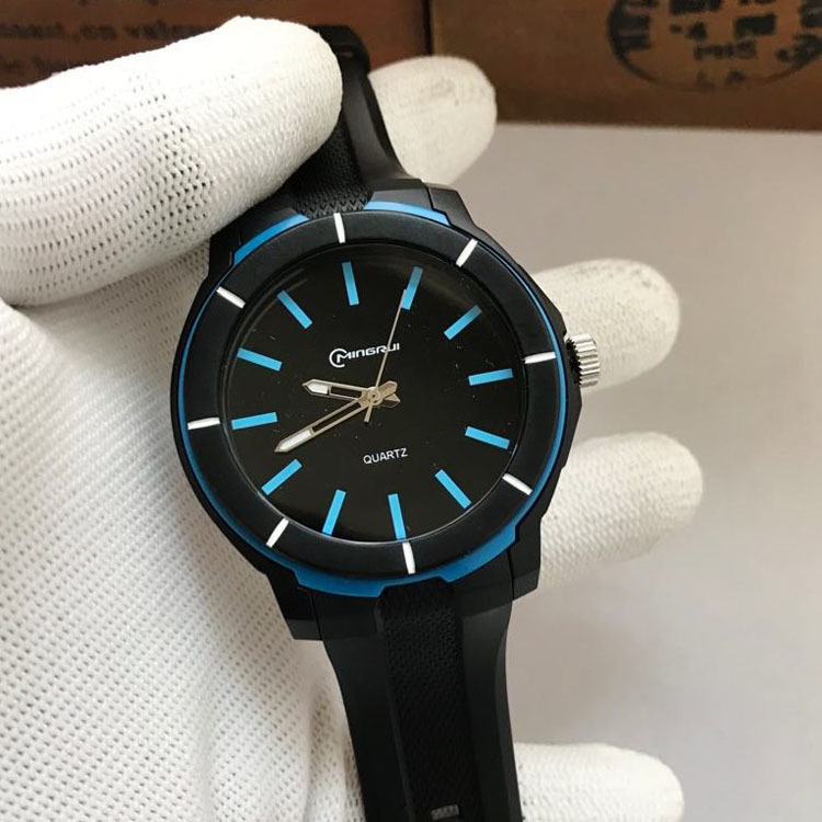 Children's quartz waterproof electronic watch for boys
