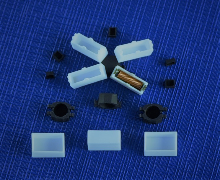 厂家直销陶瓷盒 各种电子材料批发 量大价优