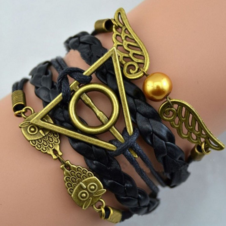 Bracciale in pelle deathly hallows con ciondolo ala di civetta_voghion.com