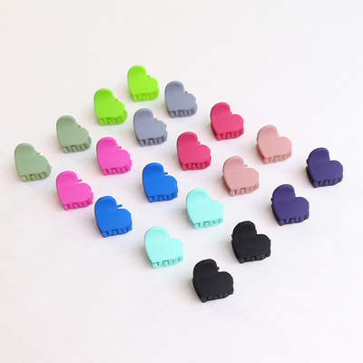 20 hearts - random color