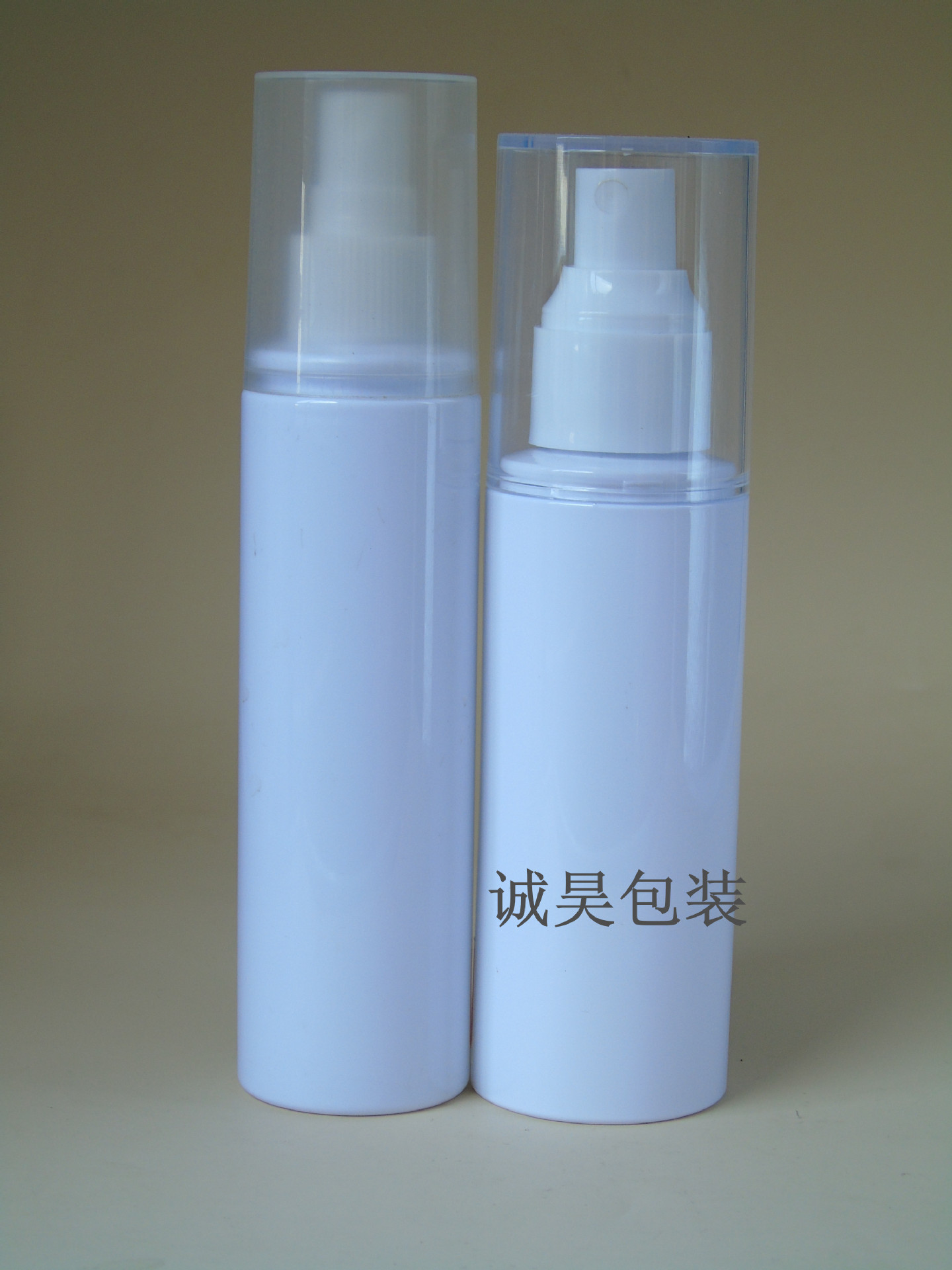 供应100ML广州塑料瓶\透明带全罩喷雾瓶