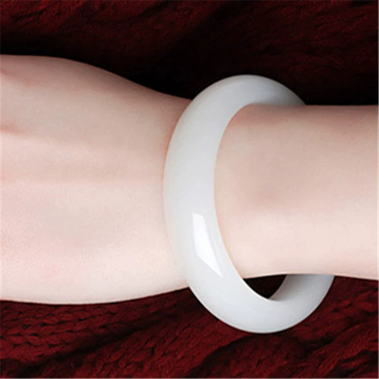 Афганский Jade bracelet?