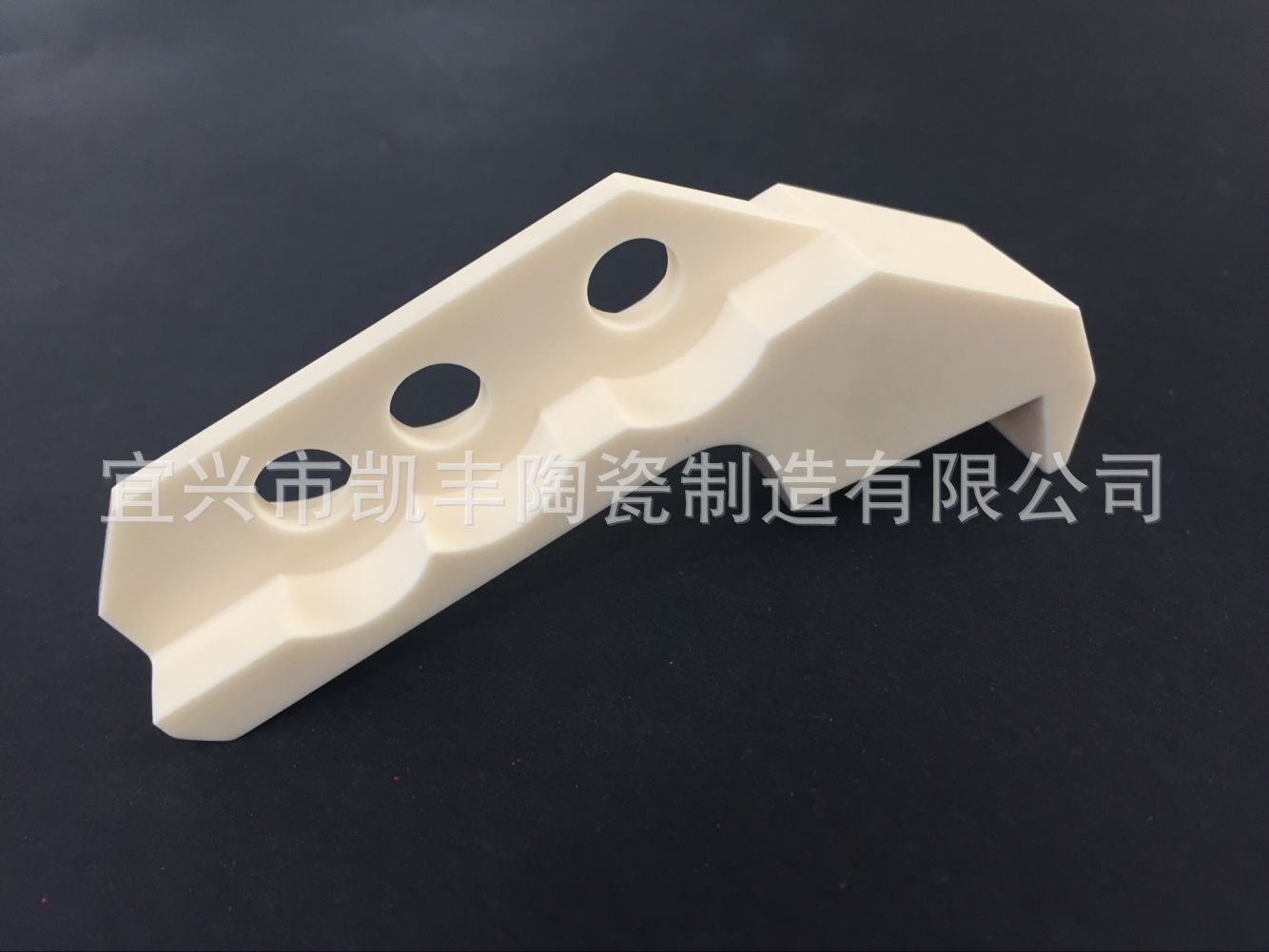 厂家供应精密陶瓷件CNC陶瓷加工 99陶瓷 绝缘耐磨耐高温