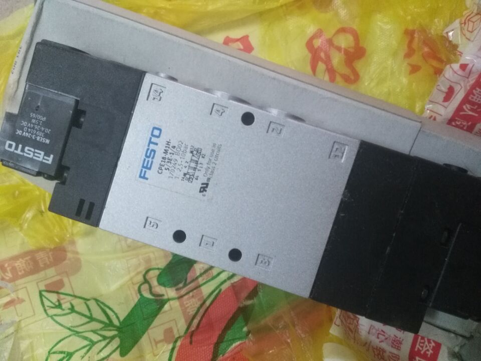 德国正品FESTO电磁阀VPE18-M1H-5/3E-1/4 170249 196937 196908